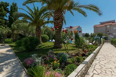 Ferienwohnung mit Terrasse, Aussenpool und
