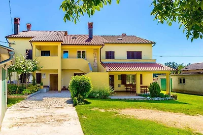 Ferienhaus mit Klimaanlage und Terrasse