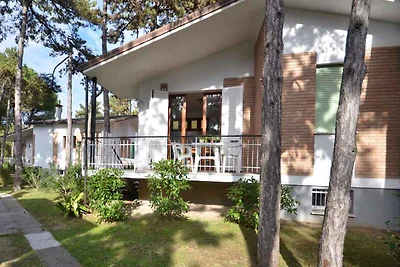 Ferienwohnung mit Klimaanlage und Balkon