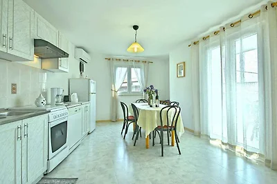 Vakantiehuis Ontspannende vakantie Dračevac