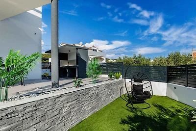 Traumhafte Villa in Vinišće mit eigenem Pool 