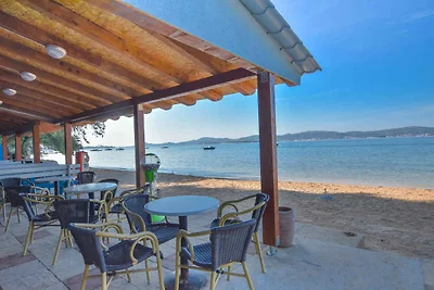 Ferienwohnung mit Teraase mit Meerblick