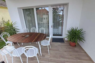 Ferienwohnung mit Panorama auf den See, in de