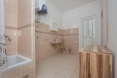 Ferienwohnung mit Terrasse und Grill