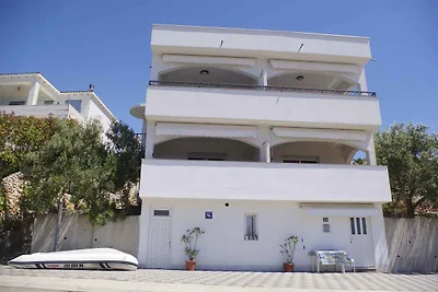 Ferienwohnung Familienfreundlich mit Klimaanl