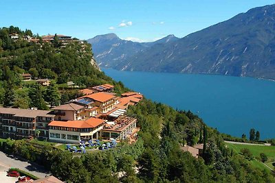 Hotelapartment mit seitlicher Seeblick