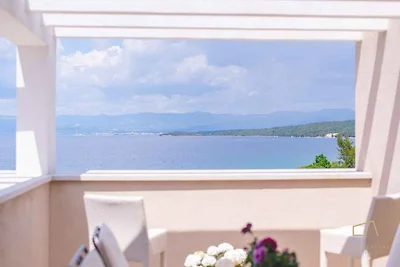 Ferienwohnung mit Klimaanlage und Meerblick