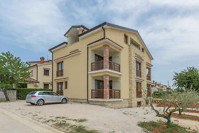 Ferienwohnung mit Balkon und Klimaanlage