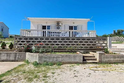 Ferienhaus mit Klimaanlage und Meerblick