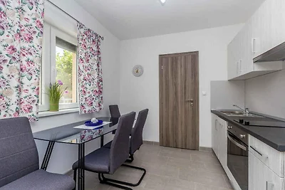 Studio mit Terrasse und Grill