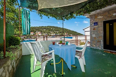 Appartamento Vacanza con famiglia Zirje