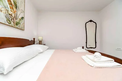 Gemütliche Ferienwohnung Žunta in Trogir mit 