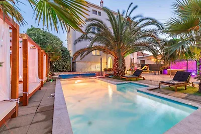 Ferienwohnung mit Pool und Whirpool