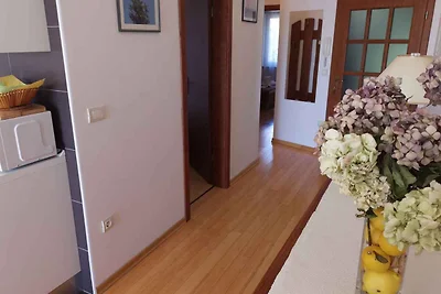 Ferienwohnung mit moderner Einrichtung und