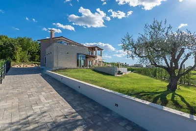 Villa mit Klimaanlage und Pool