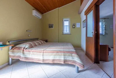 Ferienwohnung mit Klimaanlage und Terrasse
