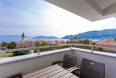 Ferienwohnung mit einen Balkon und Meerblick