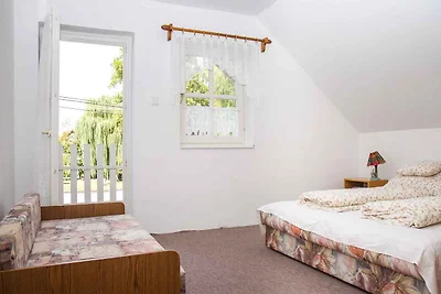 Ferienhaus nur 100 m vom Plattensee
