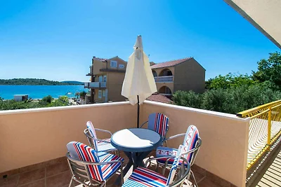 Ferienwohnung mit Balkon und Grill