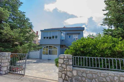 Vakantiehuis Ontspannende vakantie Jadranovo