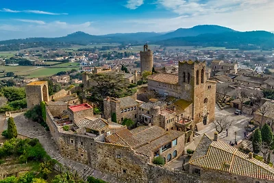 Studio mit Balkon, Klimaanlage und Internet