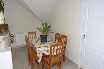 Ferienwohnung mit gemütlichen Gartensitz