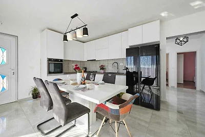 Charmante Ferienwohnung Tomi mit Meerblick un