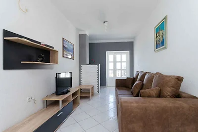 Ferienwohnung mit Klimaanlage und Grill