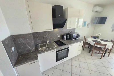 Appartamento Vacanza con famiglia Biograd na Moru