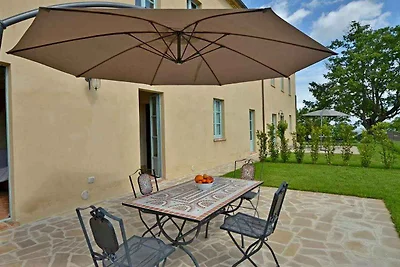 Ferienwohnung mit Terrasse, Klimaanlage und