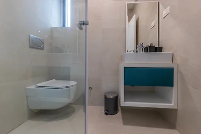 Ferienwohnung mit Meerblick und Pool
