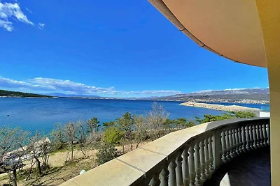 Ferienwohnung mit Balkon und Klimaanlage