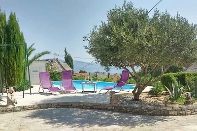 Ferienhaus mit Klimaanlage und Aussenpool