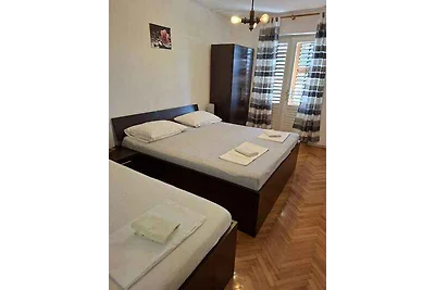 Ferienwohnung mit Balkon und Meerblick