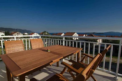 Ferienwohnung mit Klimaanlage und Meerblick i