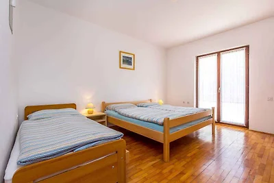 Ferienwohnung mit Terrasse und Klimaanlage
