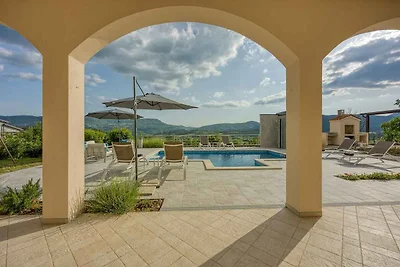 Ferienwohnung mit Pool