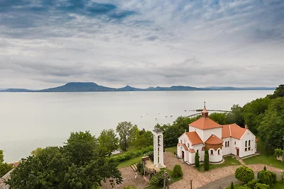 Ferienhaus nur 300 m zum Balaton mit WLAN und