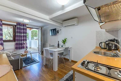 Apartment in Poreč an der Küste mit Terrasse,