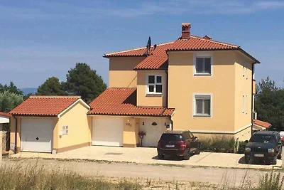 Ferienwohnung mit Balkon und Meerblick