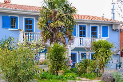 Ferienwohnung mit Terrasse und Klimaanage