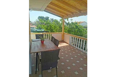 Ferienwohnung mit Terrasse und Klimaanlage