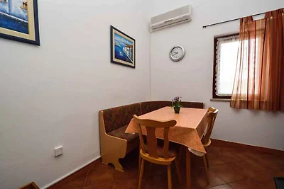 Ferienwohnung mit Terrasse und Klimaanlage