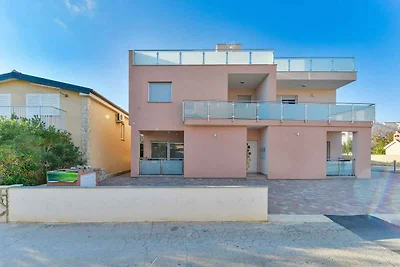 Ferienwohnung mit Klimaanlage und Internet