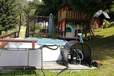 Ferienhaus mit Spielplatz und Panorama