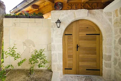 Ferienhaus mit Wellnes und Pool