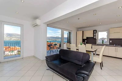 Ferienwohnung mit Klimaanlage und Blick auf d