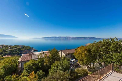Ferienwohnung mit Balkon und Meerblick