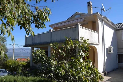 Appartamento Vacanza con famiglia Sužan