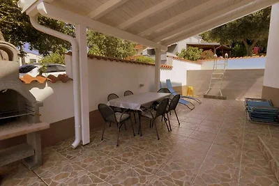 Villa mit Internetzugang und Pool